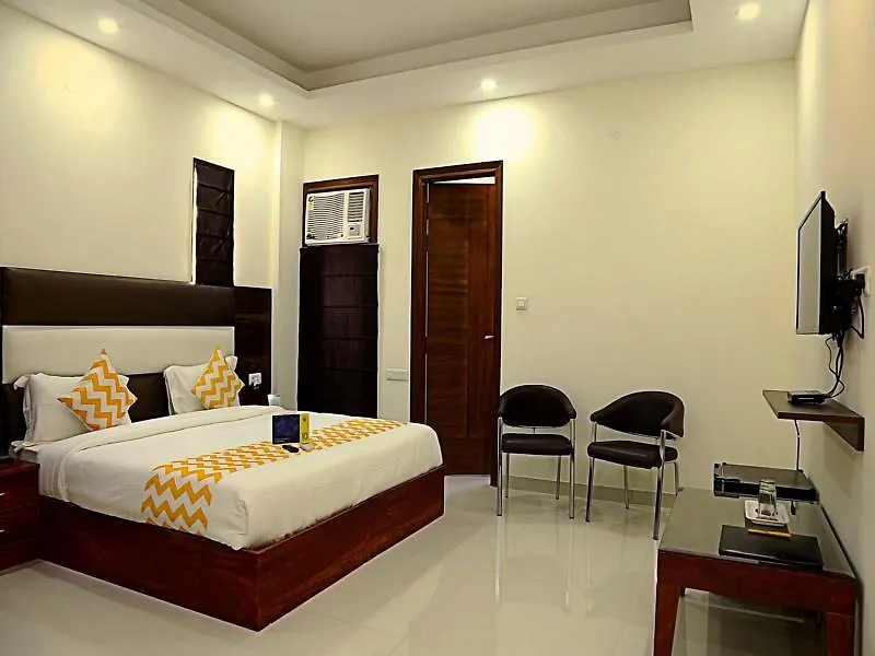 Fabhotel Daffodils Sohna Road グルガウン ホテル